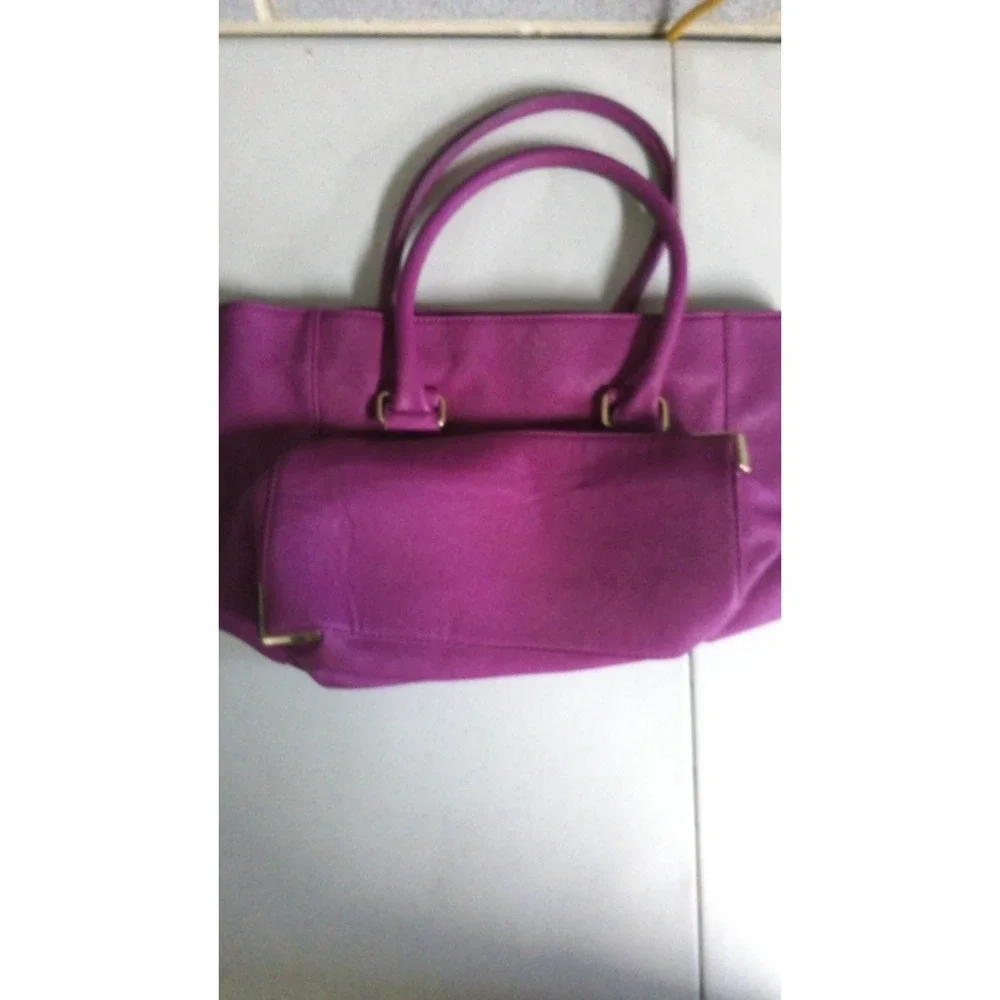 Purple Saffiano Faux Leather Tote Bag Gold Hardware Striped‎ Lining Shopper